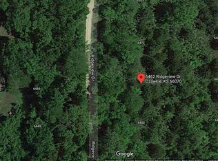 6462 Ridge View Dr, Ozawkie, KS 66070