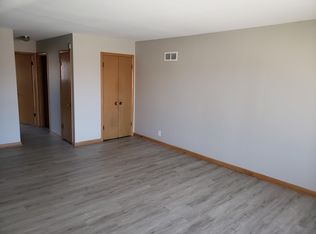 9115 W Congress St #3, Milwaukee, WI 53222