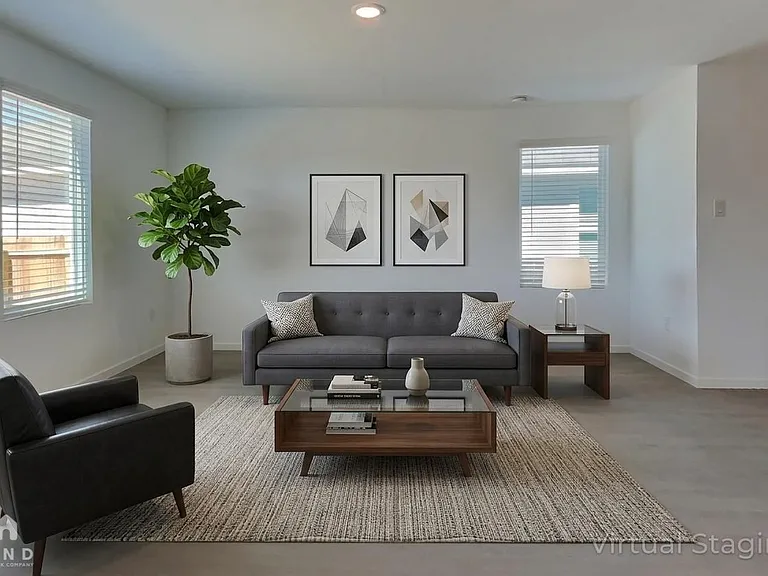 539 Layne Overlook — Photo 2