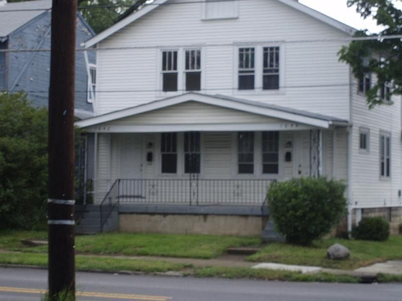 1st image of 1642 E Hudson St