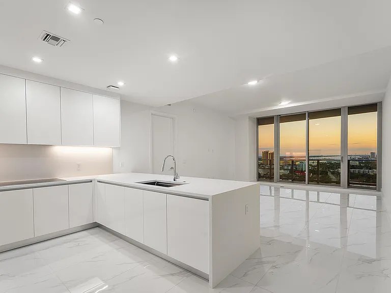 220 Lake Shore Dr #1911 — Photo 9