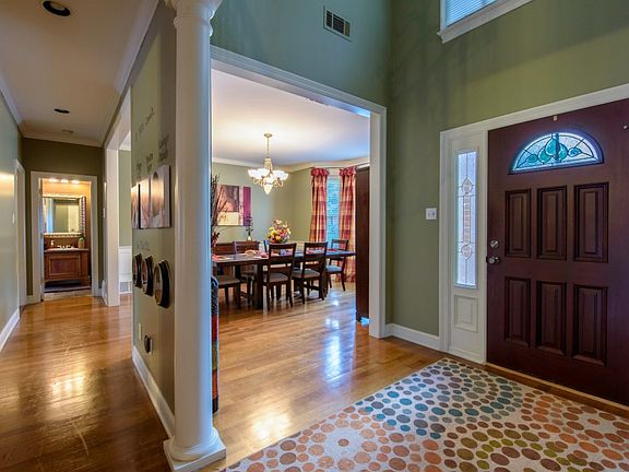 5th image of 9824 S Houston Oak Dr