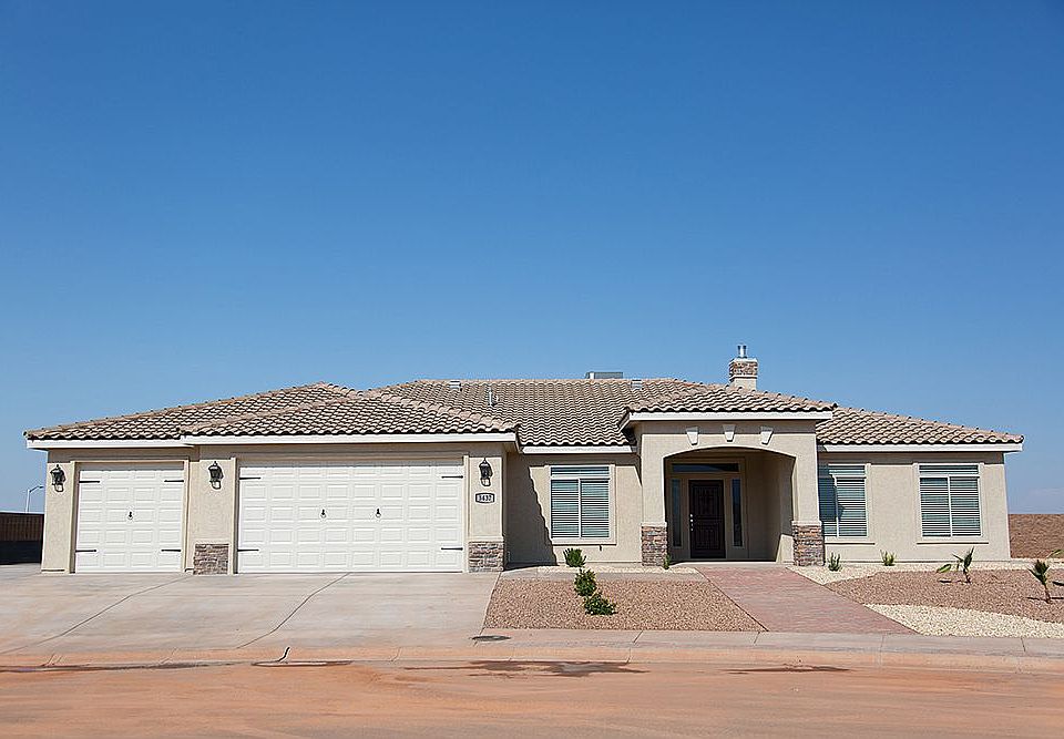 1st image of 3437 Calle Verde