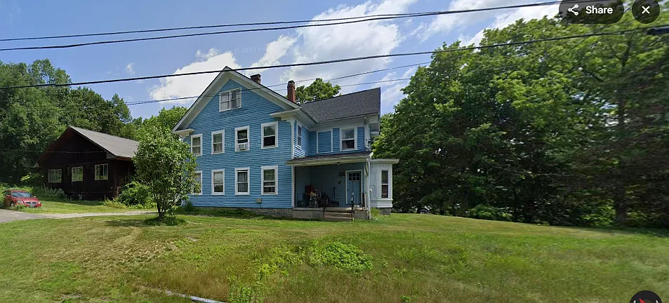 224 Pines Bridge Rd #2