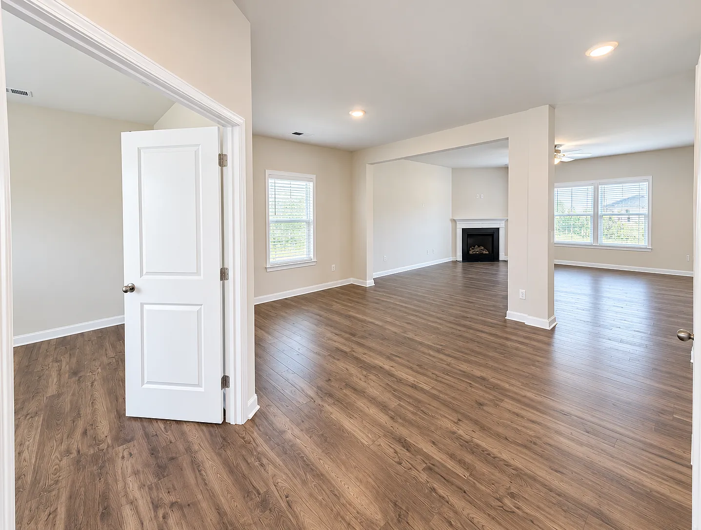 9806 Ramble Brook Ln — Photo 4