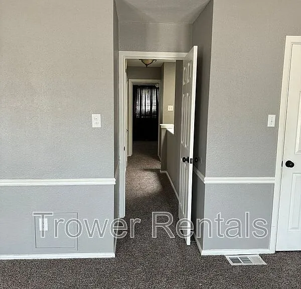 1227 French Ave — Photo 16