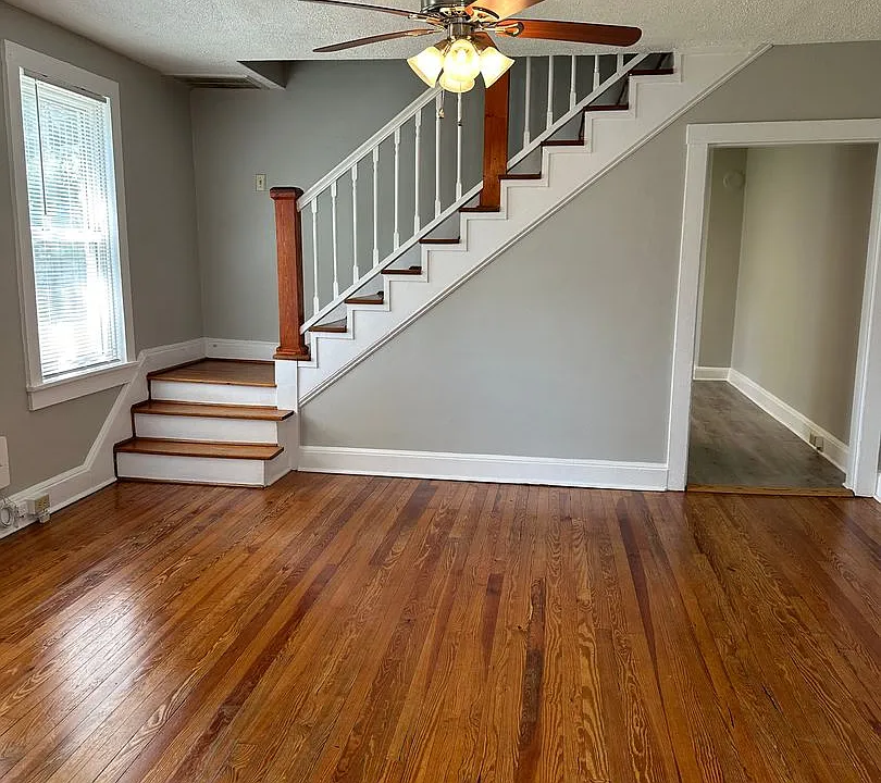 215 Millwood Ave