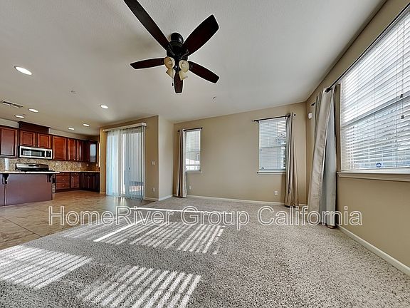 3rd image of 2538 Pleasant Grove Blvd