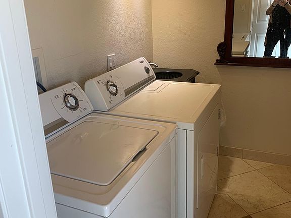 3rd image of 379 E Surfside Dr