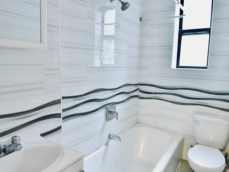 480 Concord Ave #4K — Photo 12