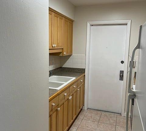 3rd image of 8401 N Atlantic Ave APT A18