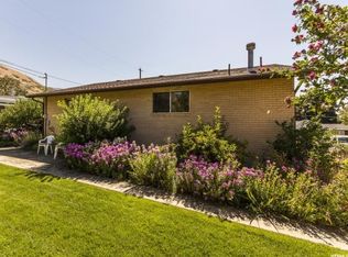 435 E 400 S, Centerville, UT 84014