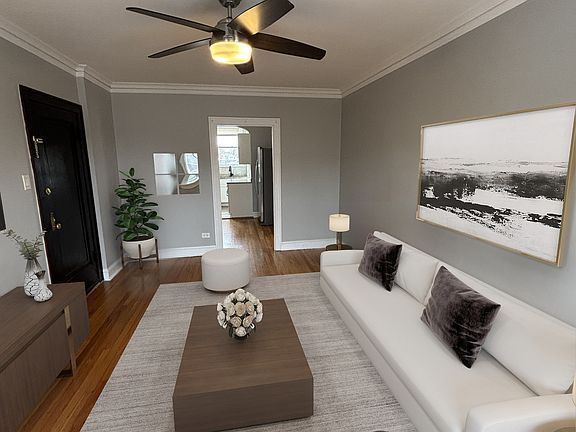 2nd image of 2834 N Lockwood Ave #2D