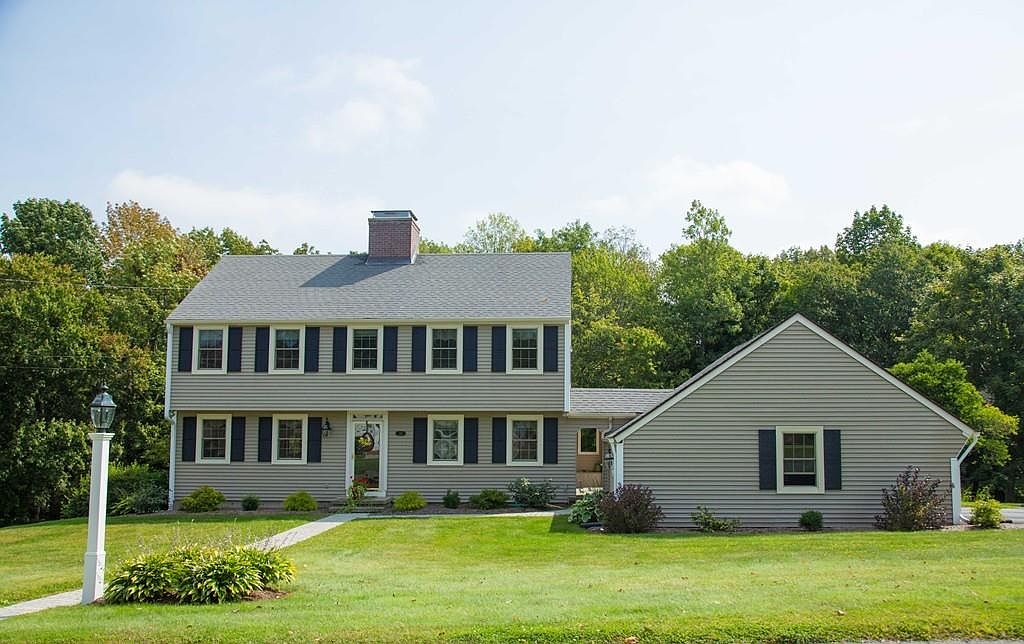 25 Dennison Hill Rd, Southbridge, MA 01550 Zillow