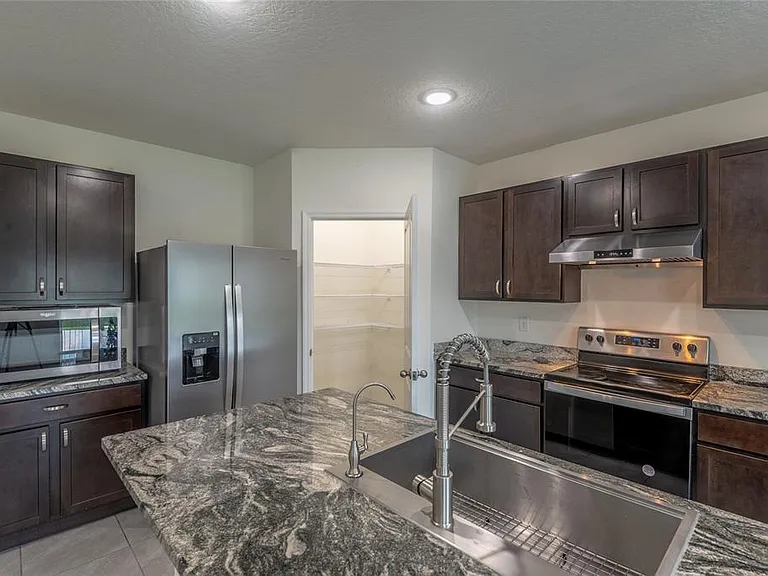 15596 Black Pepper Ln — Photo 16