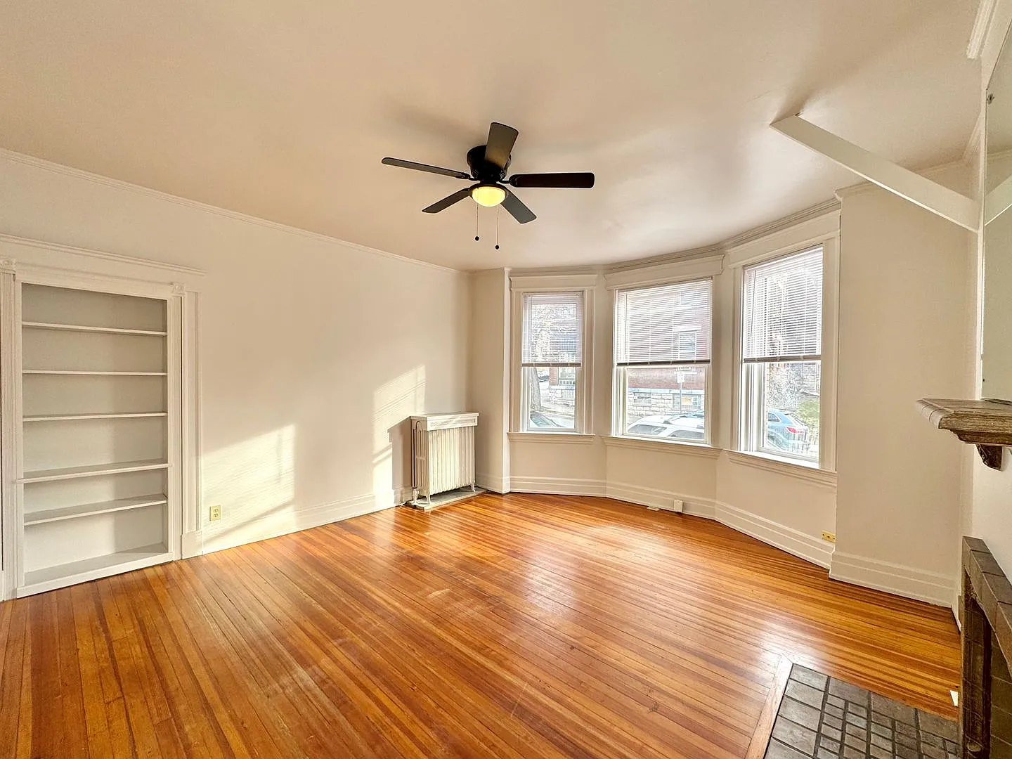 301 W McMillan Apts — Photo 1