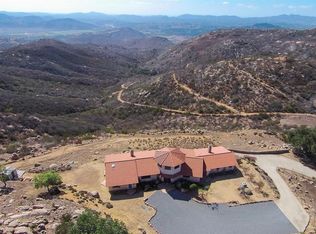 23015 Old Wagon Rd, Escondido, CA 92027