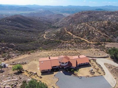 23015 Old Wagon Rd, Escondido, CA, 92027