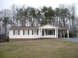 1716 Maple Dr, Danville, VA 24540
