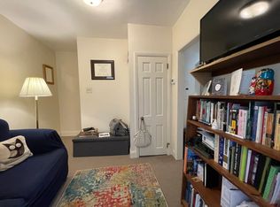 790 S Front St #R1, Philadelphia, PA 19147