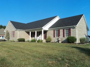 135 Woodhill Rd, Bardstown, KY 40004