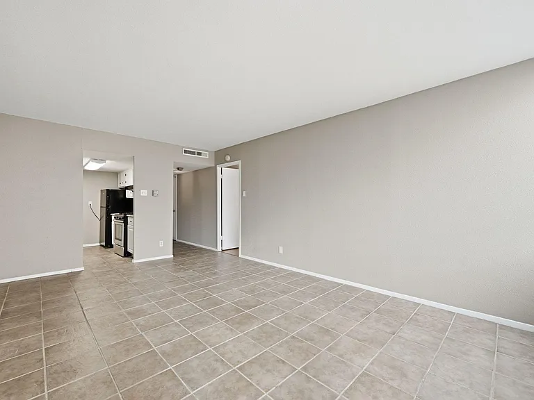 1800 Lavaca St #515 — Photo 6