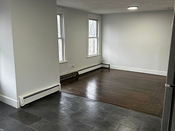 5th image of 57 Thompson St #2R