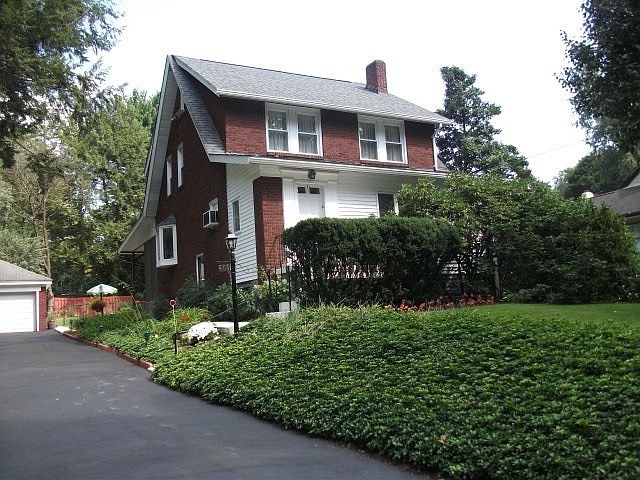 Main photo