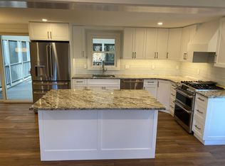 253 Jaycox Rd, Cold Spring, NY 10516