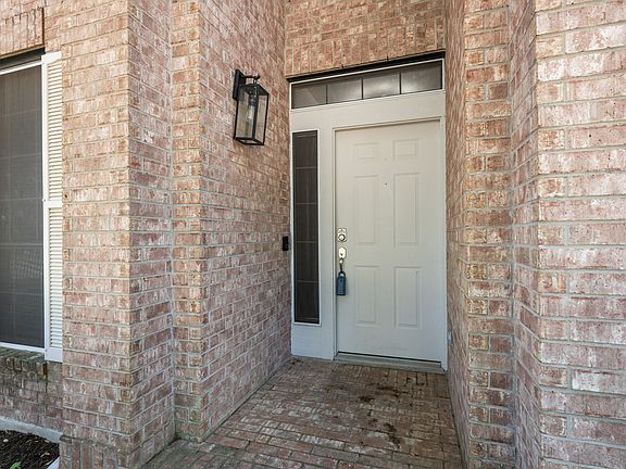 2nd image of 2126 Simbrah Dr