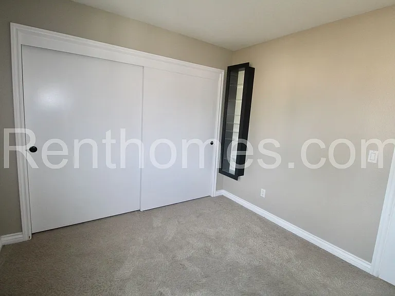 10928 Sunset Ridge Dr — Photo 16