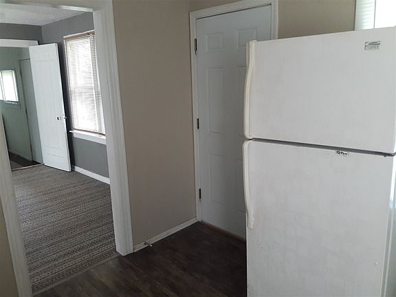 5th image of 1810 W Admiral Ave