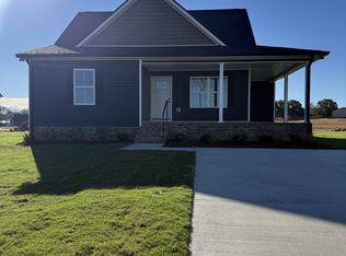 16 Old Stage Rd Lot 8, Mc Ewen, TN 37101