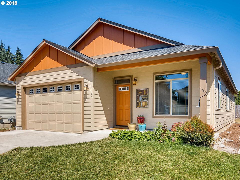 1st image of 3109 NE 120th Ct