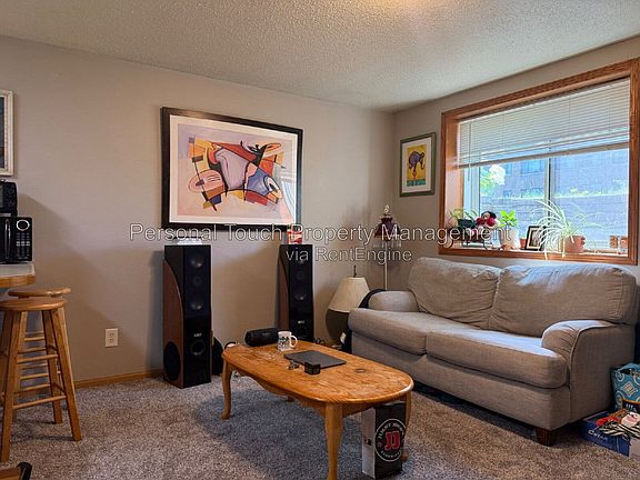 3rd image of 1009 13th Ave N Unit 1