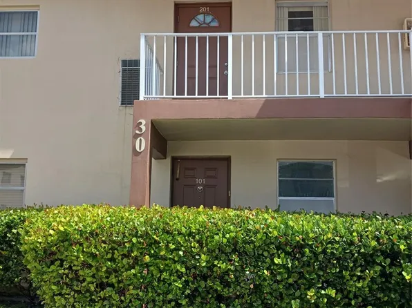 7505 NW 5th Ct APT 201, Pompano Beach, FL 33063