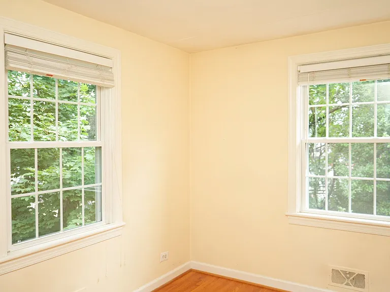 101 Bollingwood Rd. — Photo 24