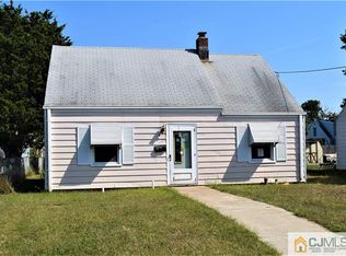 225 Loring Ave, Edison, NJ 08817