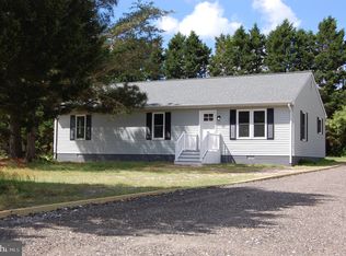 832 Sharps Point Rd, Fruitland, MD 21826