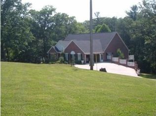 355 Paul Ed Dr, Oneida, TN 37841