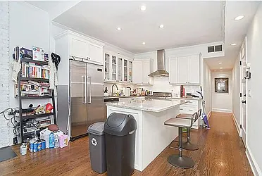 Rented by Living New York