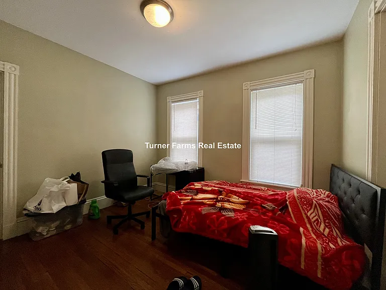 23 Evergreen St #2L — Photo 14