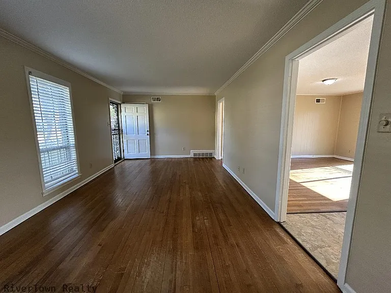 3201 Longacre Cv — Photo 16