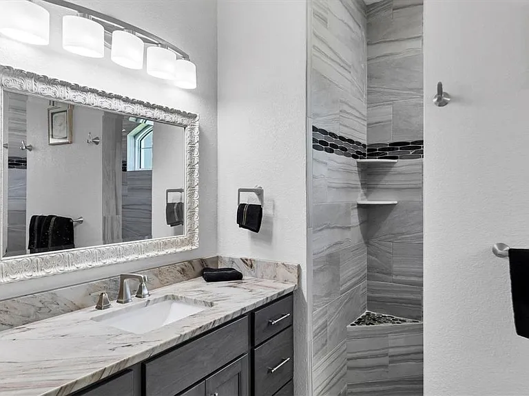 7403 Snow Dr — Photo 25
