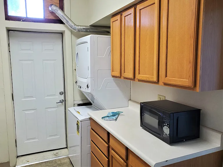 Aces Apartments — Photo 83