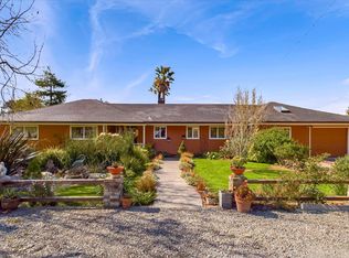 366 Garland Ave, Fortuna, CA 95540