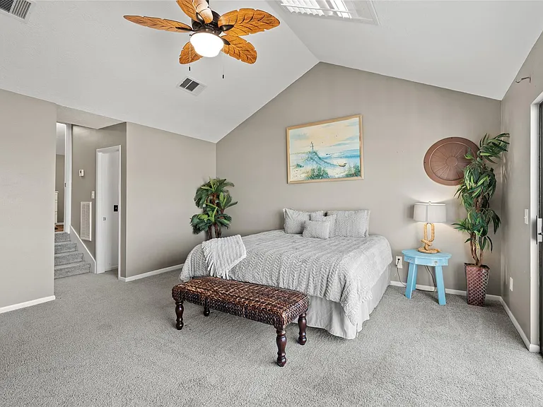 21812 Frio Dr — Photo 24