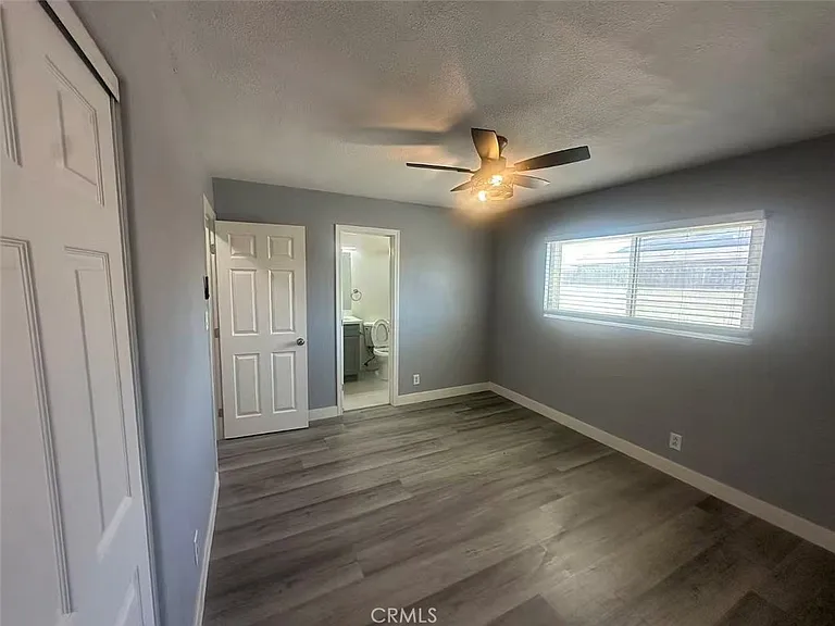 8932 Redwood Ave — Photo 11
