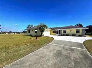 111 Revson Ave, Sebring, FL 33876