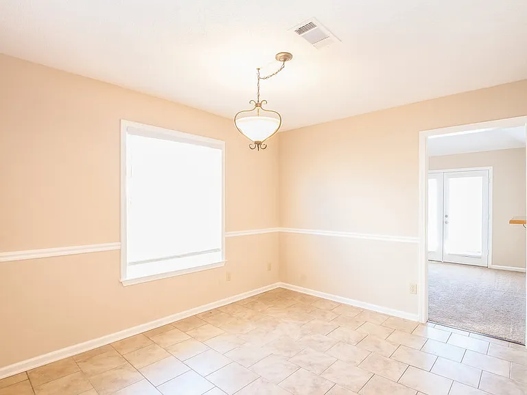 3056 Valley Green Ln — Photo 5